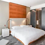 Legere Luxembourg Hotel 4*