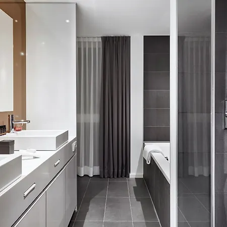 Legere Luxembourg Hotel