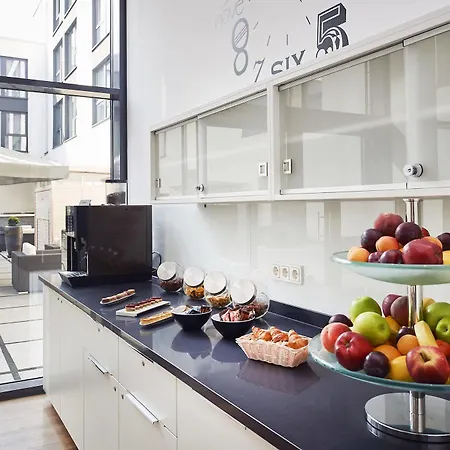 Legere Luxembourg Hotel