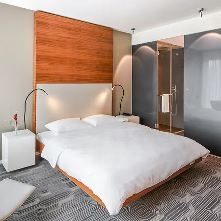Legere Luxembourg Hotel
