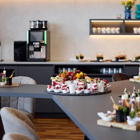 Légère Luxembourg Hotel 4*